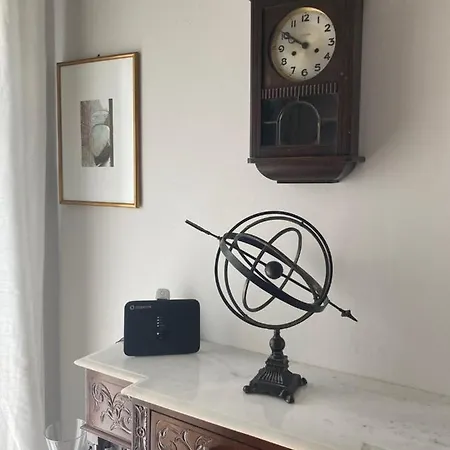 Sunny Cozy Flat Only 3min From The Apartament *