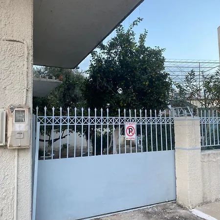 Located Ruby Luxury Escape *