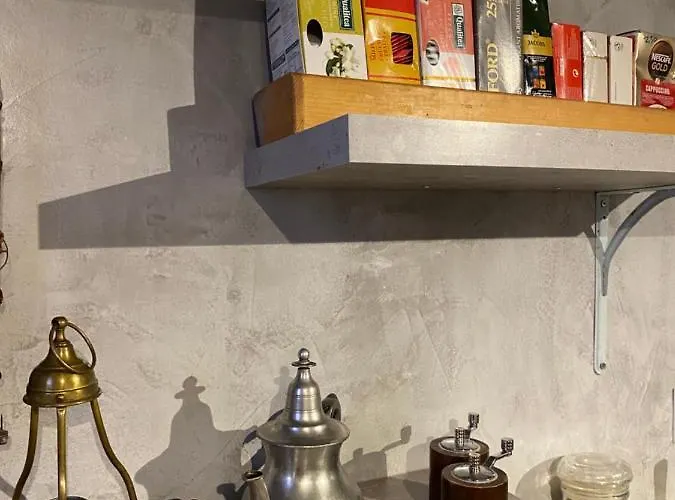 Apartamento Sunny Cozy Flat Only 3min From The