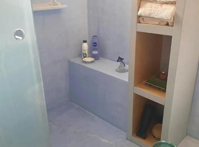 Apartamento Sunny Cozy Flat Only 3min From The