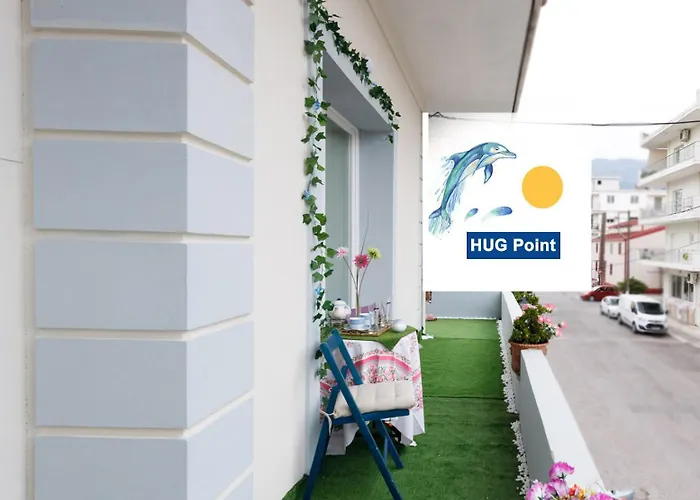 Sunny Cozy Flat Only 3min From The * Kalamata