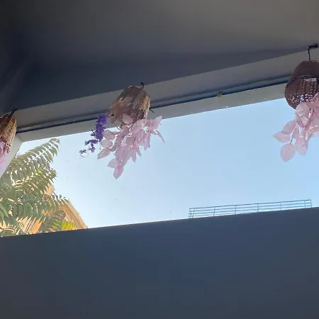 Sunny Cozy Flat Only 3min From The Kalamata