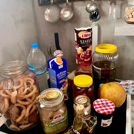 Sunny Cozy Flat Only 3min From The *