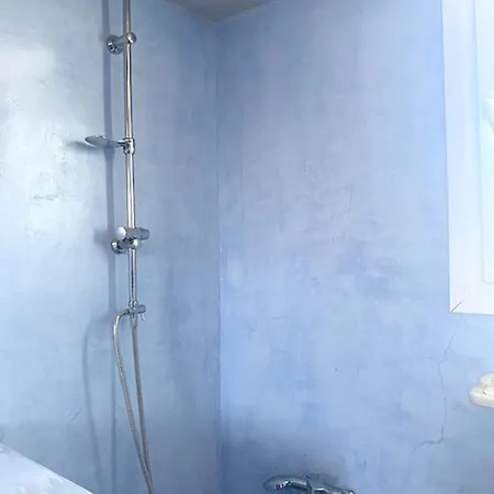 Sunny Cozy Flat Only 3min From The