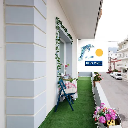 Sunny Cozy Flat Only 3min From The * Kalamata