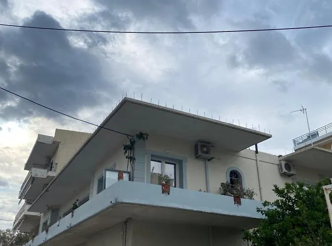 Sunny Cozy Flat Only 3min From The Апартаменты