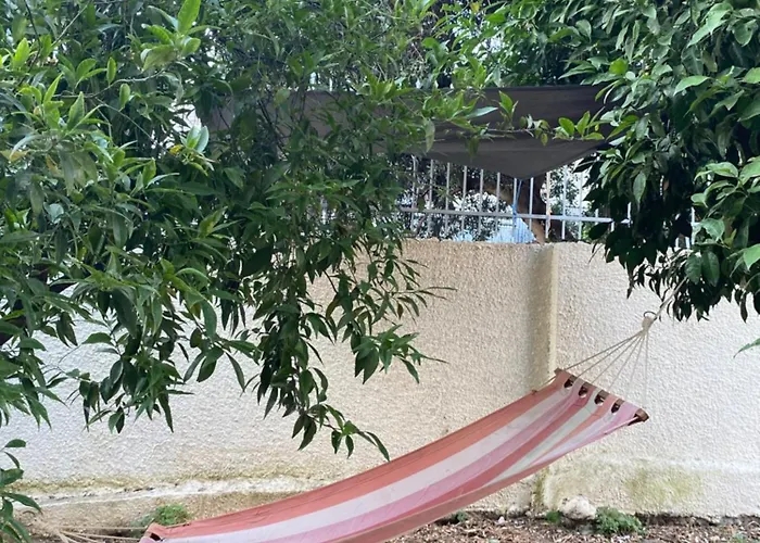 Sunny Cozy Flat Only 3min From The