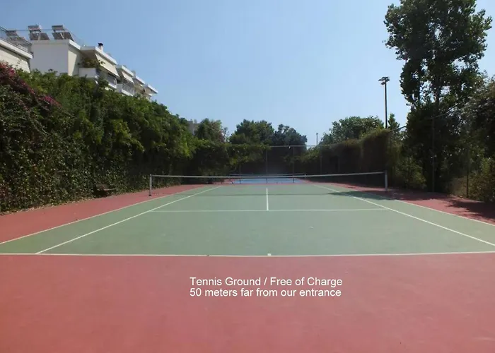 Sunny Cozy Flat Only 3min From The Каламата